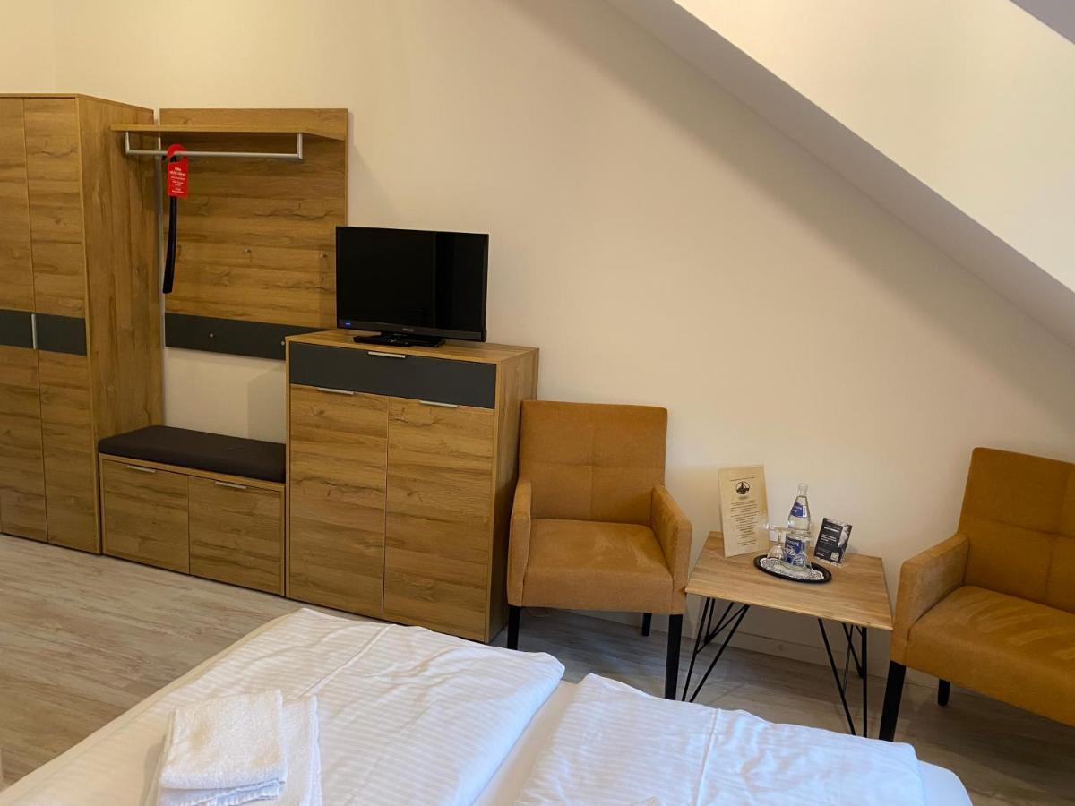 Hotel Garni Und Gaststaette Zum Holzfaeller Schierke Ngoại thất bức ảnh
